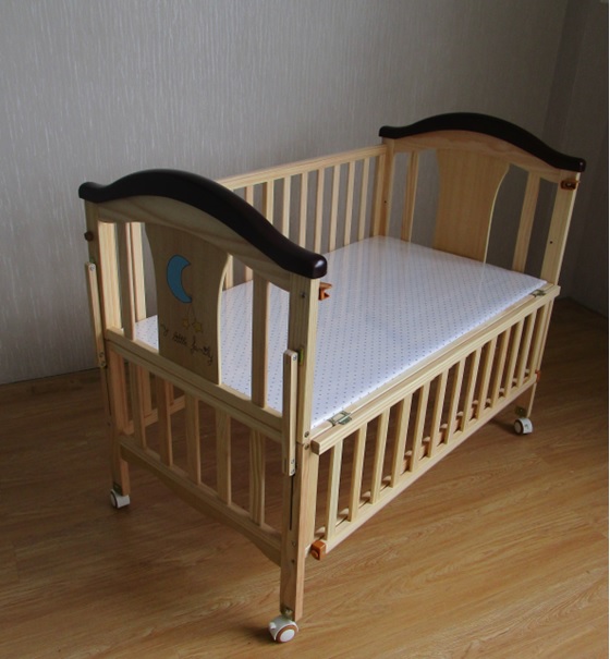 MC606 wooden bed 6